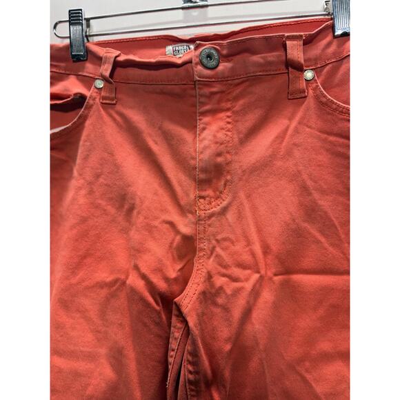 Faded Glory Women's Stretch Shorts Size 14 Fresh Coral - Picture 3 of 8